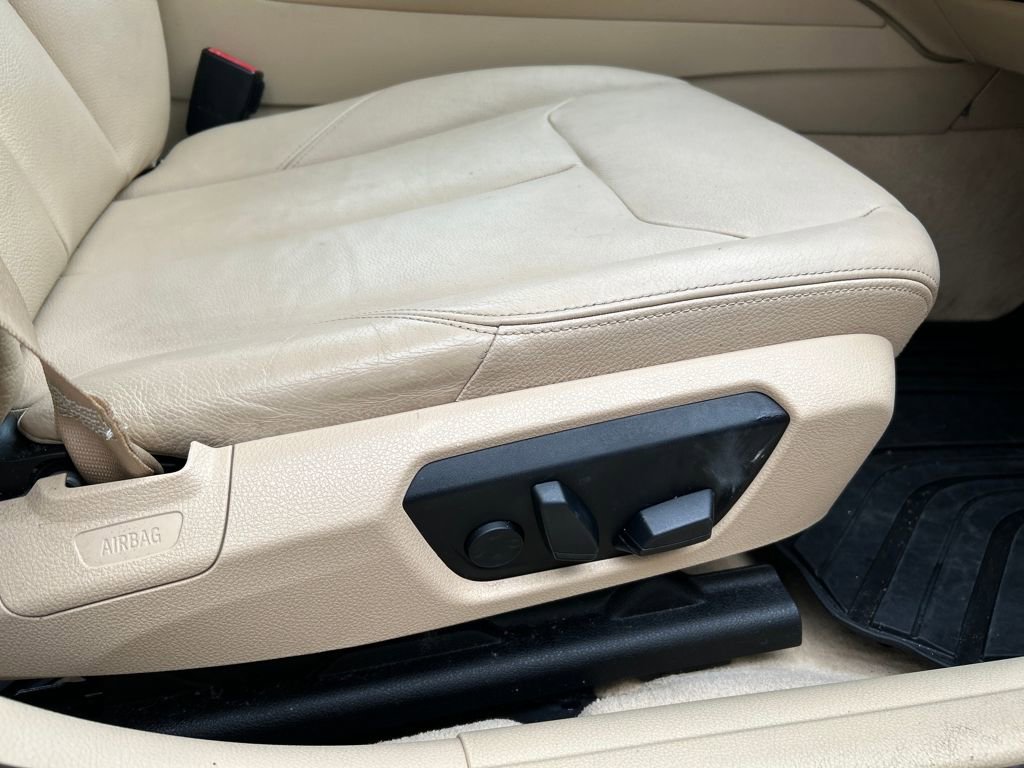 Used 2014 BMW 328i Sedan image 31