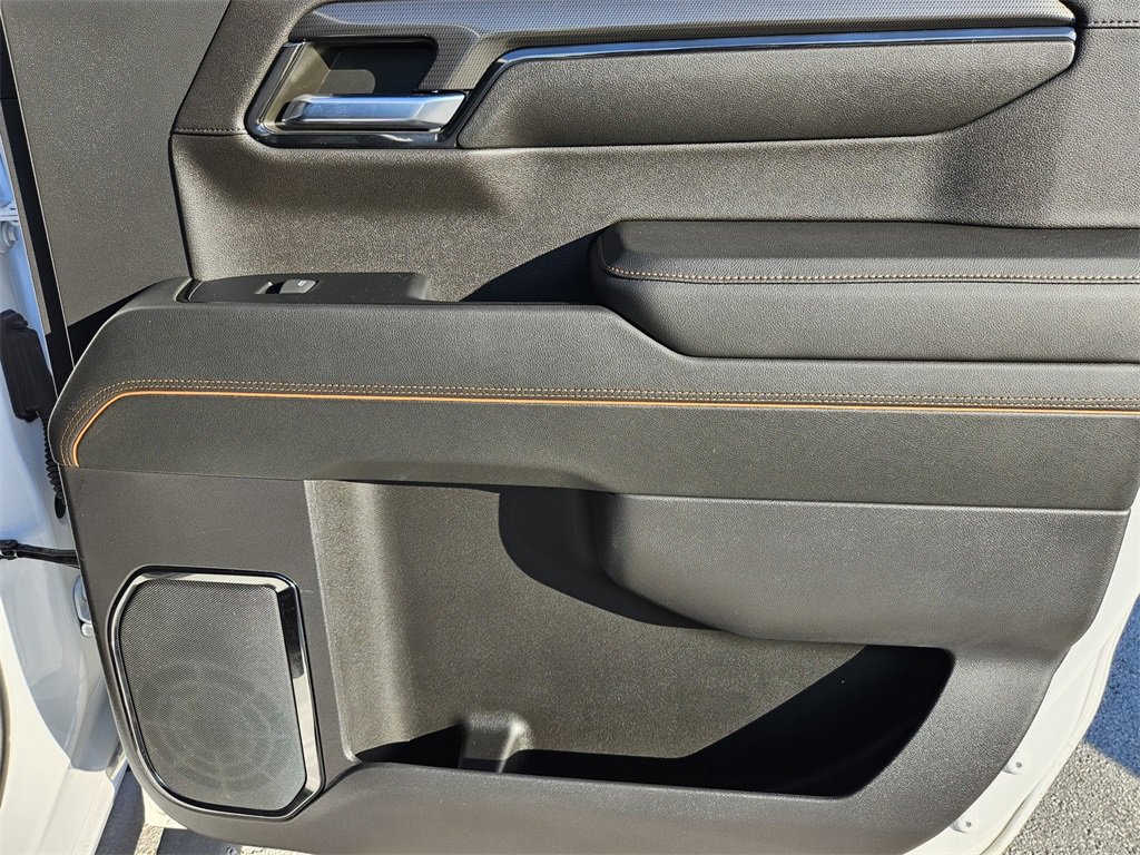 Used 2023 GMC Sierra 1500 AT4 w/ AT4 Premium Package image 33