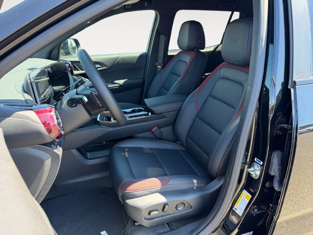 New 2026 Chevrolet Equinox RS w/ Safety and Technology Package AWD/4WD image 6