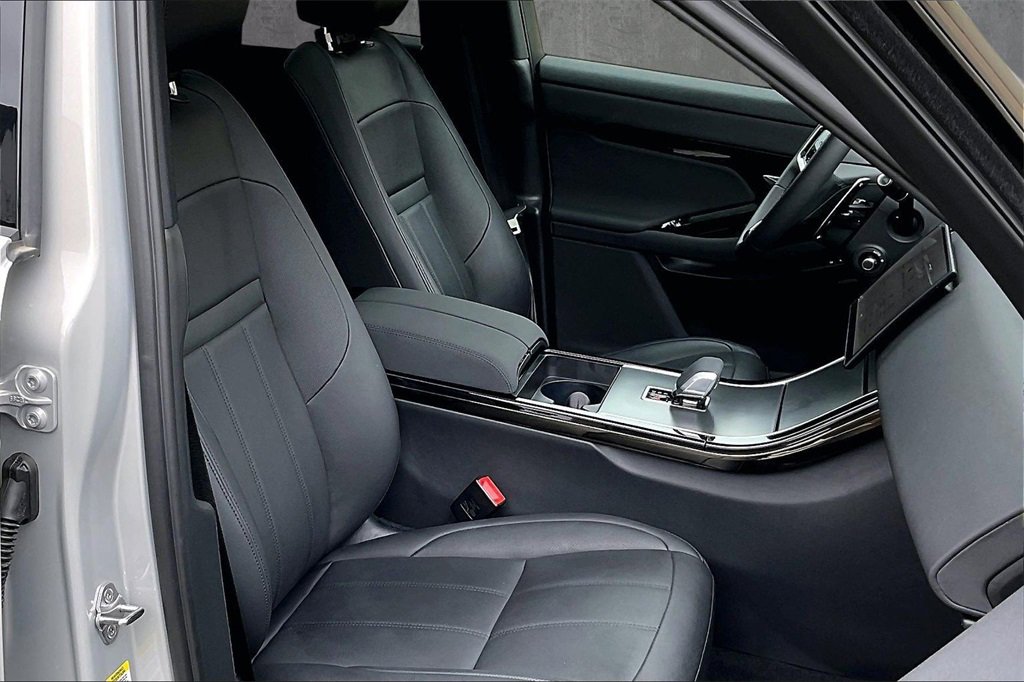 Certified 2026 Land Rover Range Rover Evoque S image 29