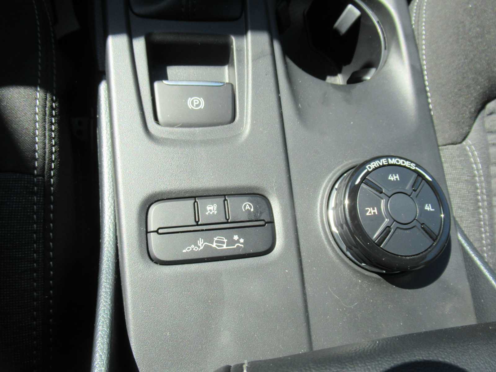 New 2026 Ford Ranger XLT w/ FX4 Off-Road Package AWD/4WD image 18