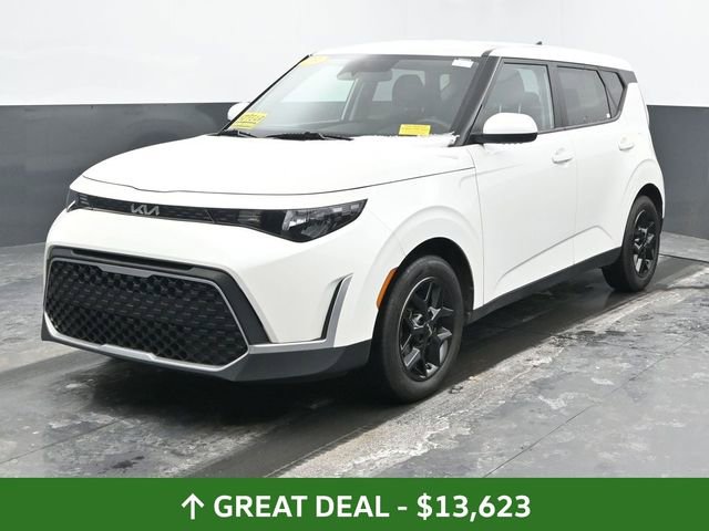 Used 2023 Kia Soul LX w/ Option Group 015 image 7