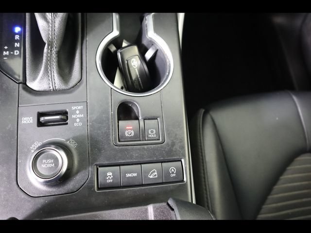 Used 2022 Toyota Highlander XSE AWD/4WD image 57