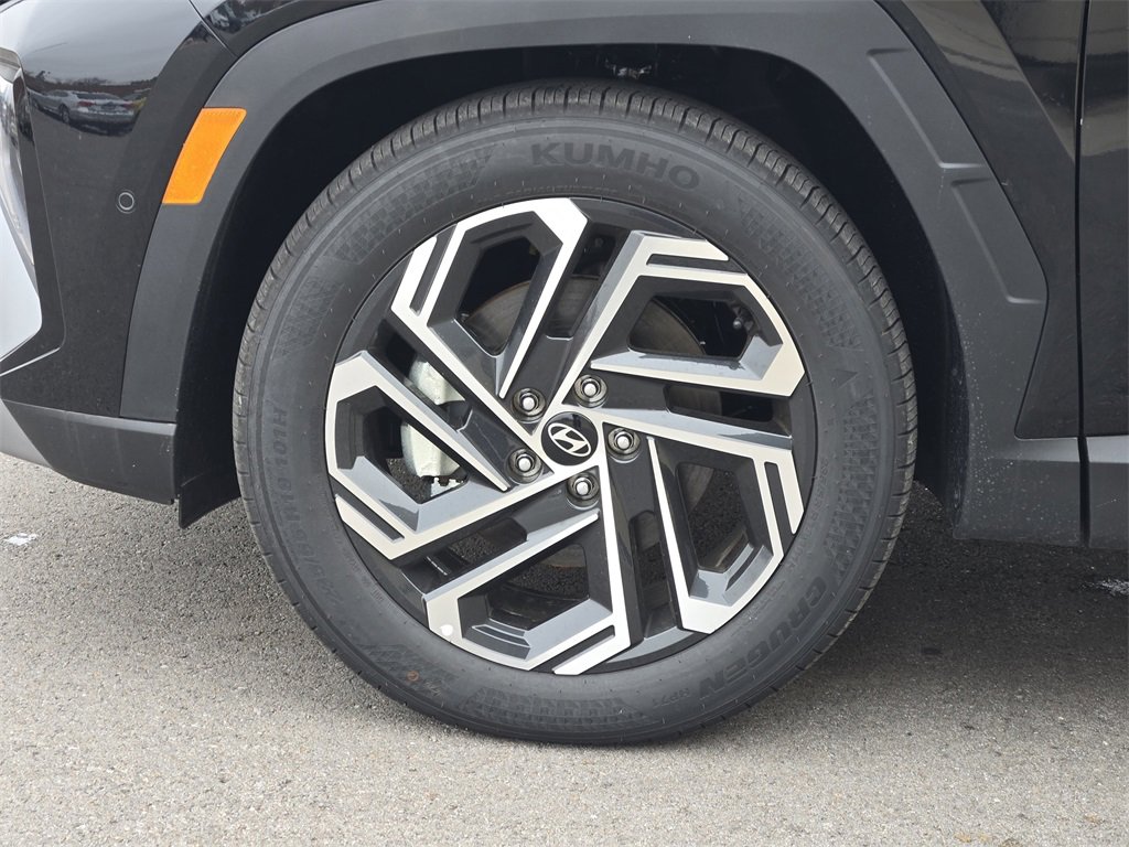 Used 2025 Hyundai Tucson Limited image 8