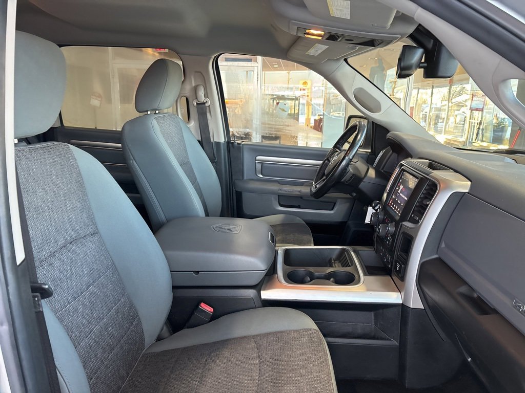 Used 2018 RAM 1500 Big Horn image 30