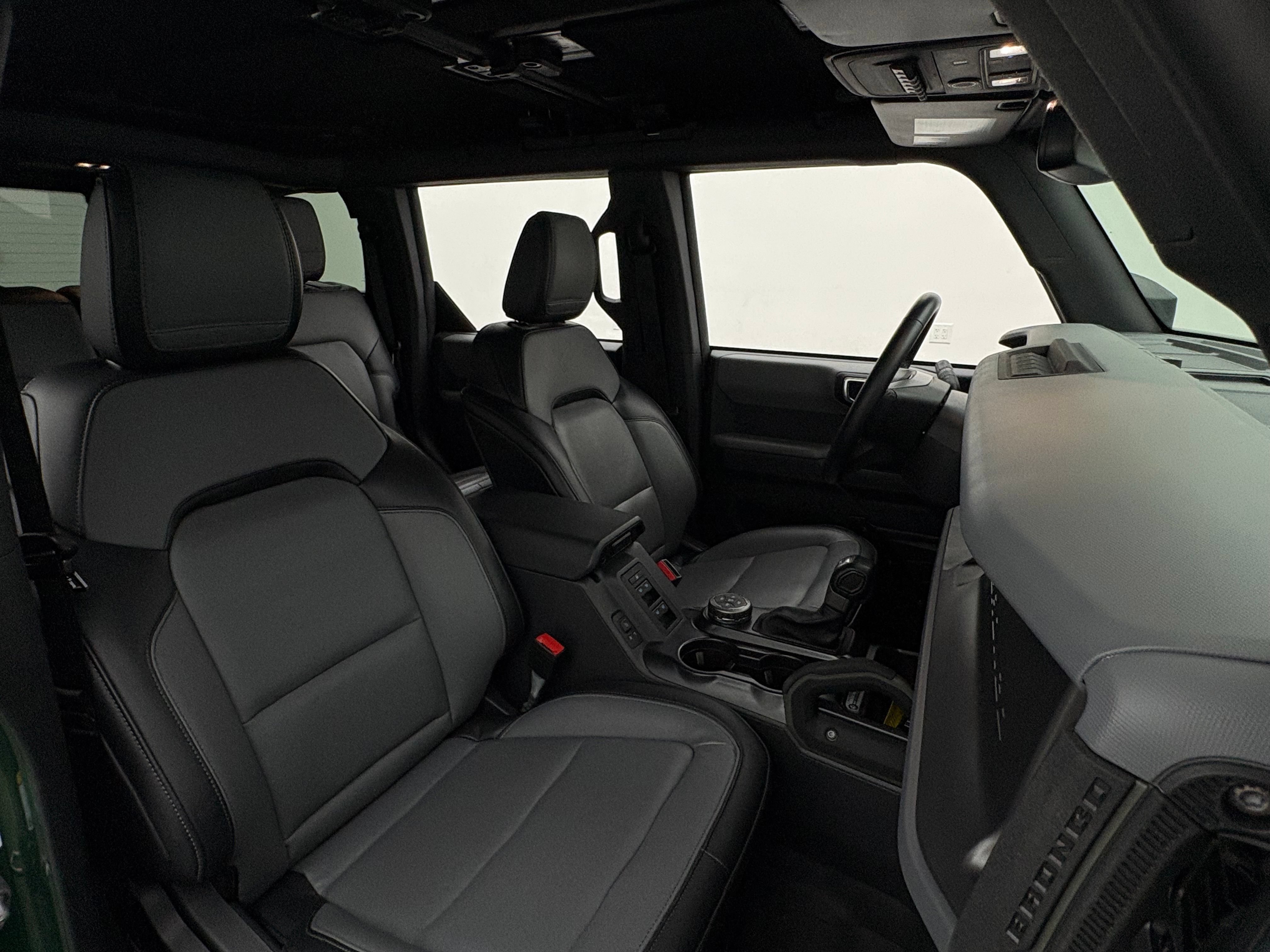 Used 2024 Ford Bronco Everglades AWD/4WD image 41