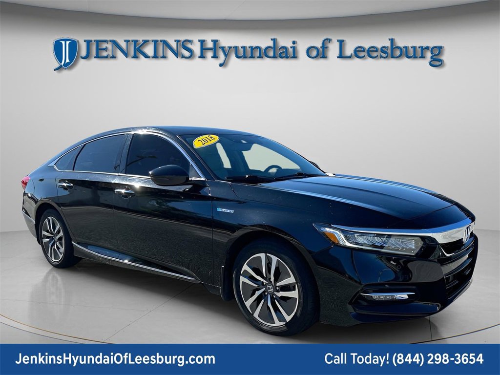 Used 2018 Honda Accord Touring image 11