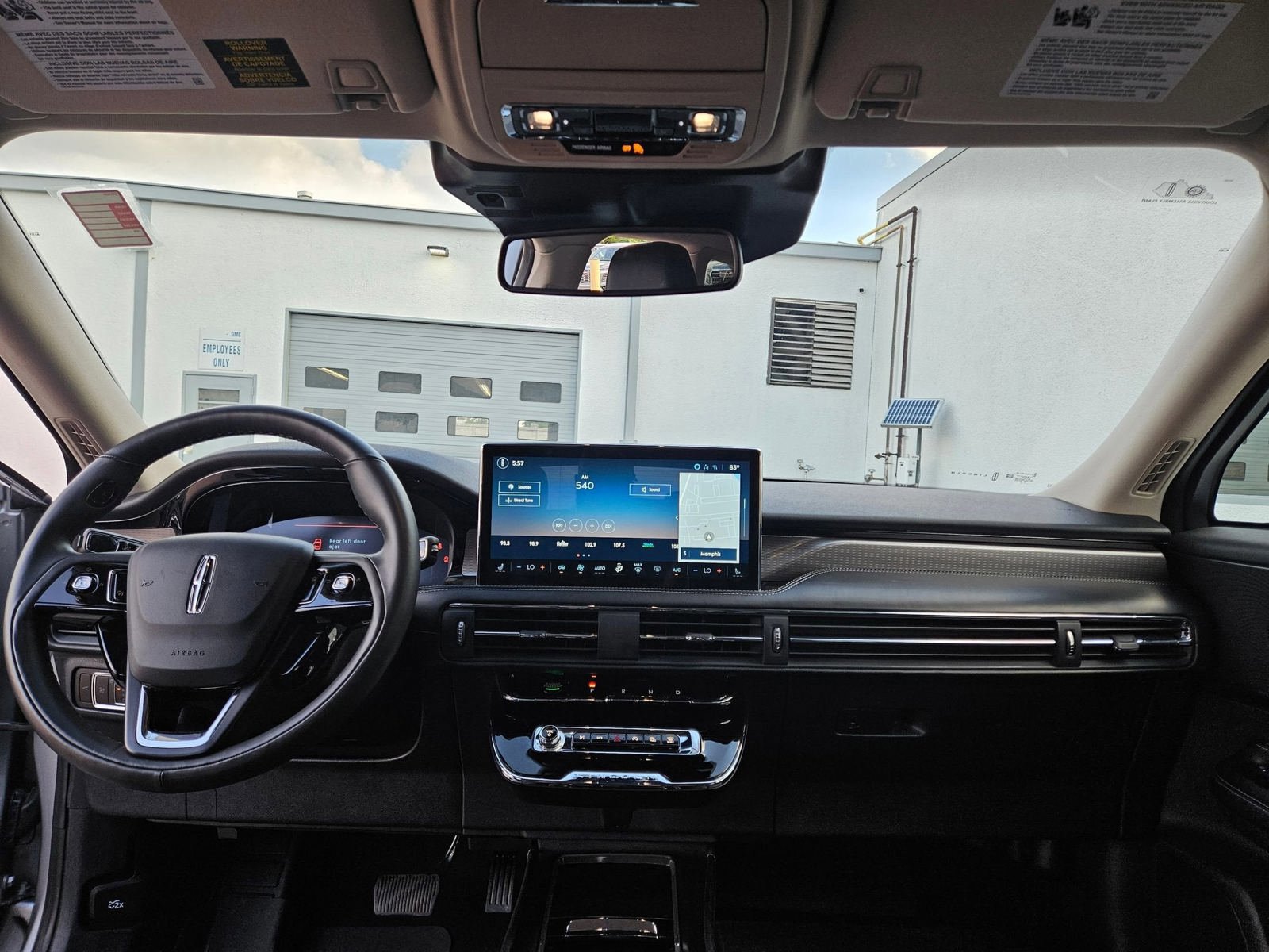 Used 2024 Lincoln Corsair Reserve w/ Towing Package AWD/4WD image 28