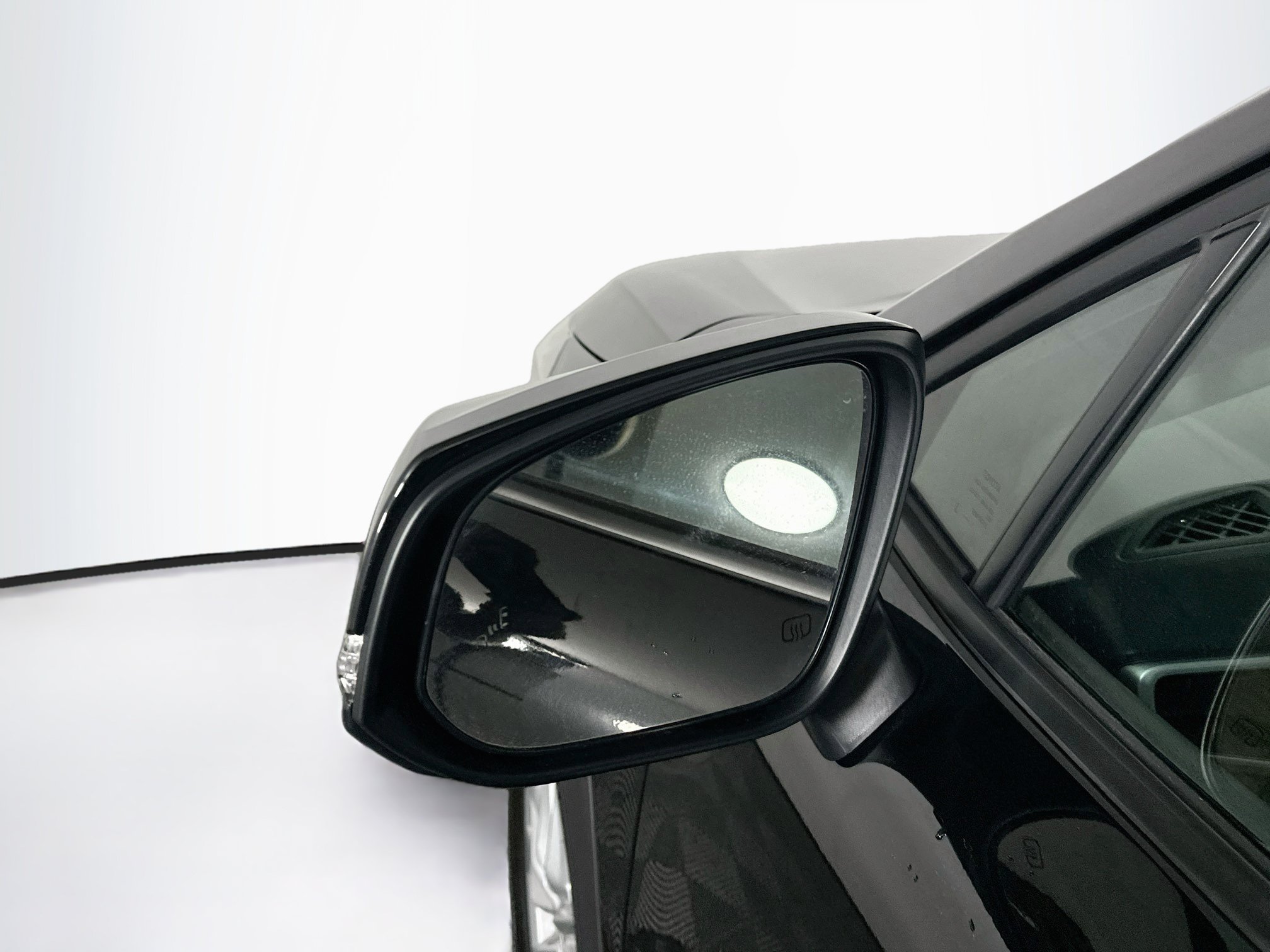 Used 2026 Toyota Corolla Cross LE FWD image 16
