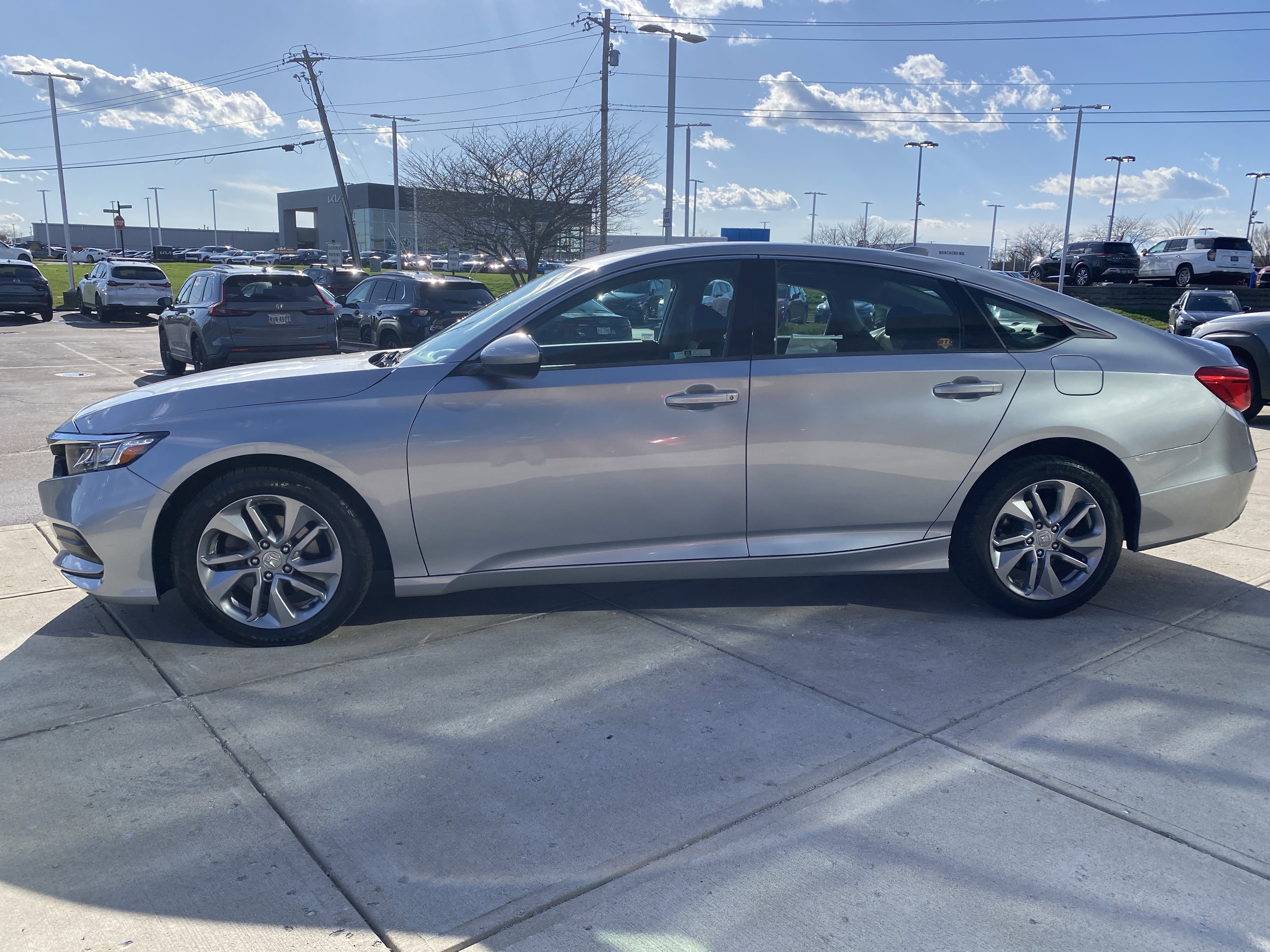 Used 2018 Honda Accord LX image 4