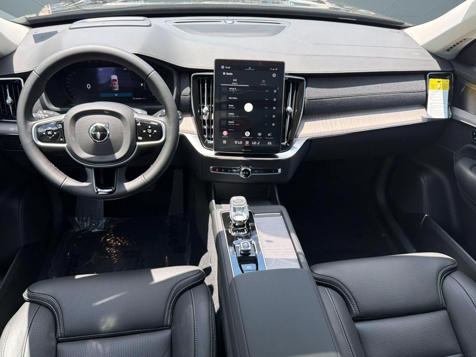 New 2026 Volvo XC90 B6 Ultra w/ Protection Package AWD/4WD image 15