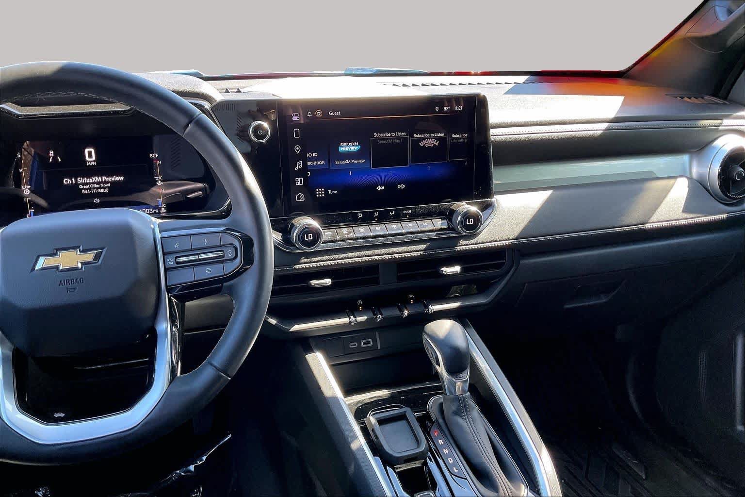 Used 2023 Chevrolet Colorado LT w/ LT Convenience Package RWD image 7