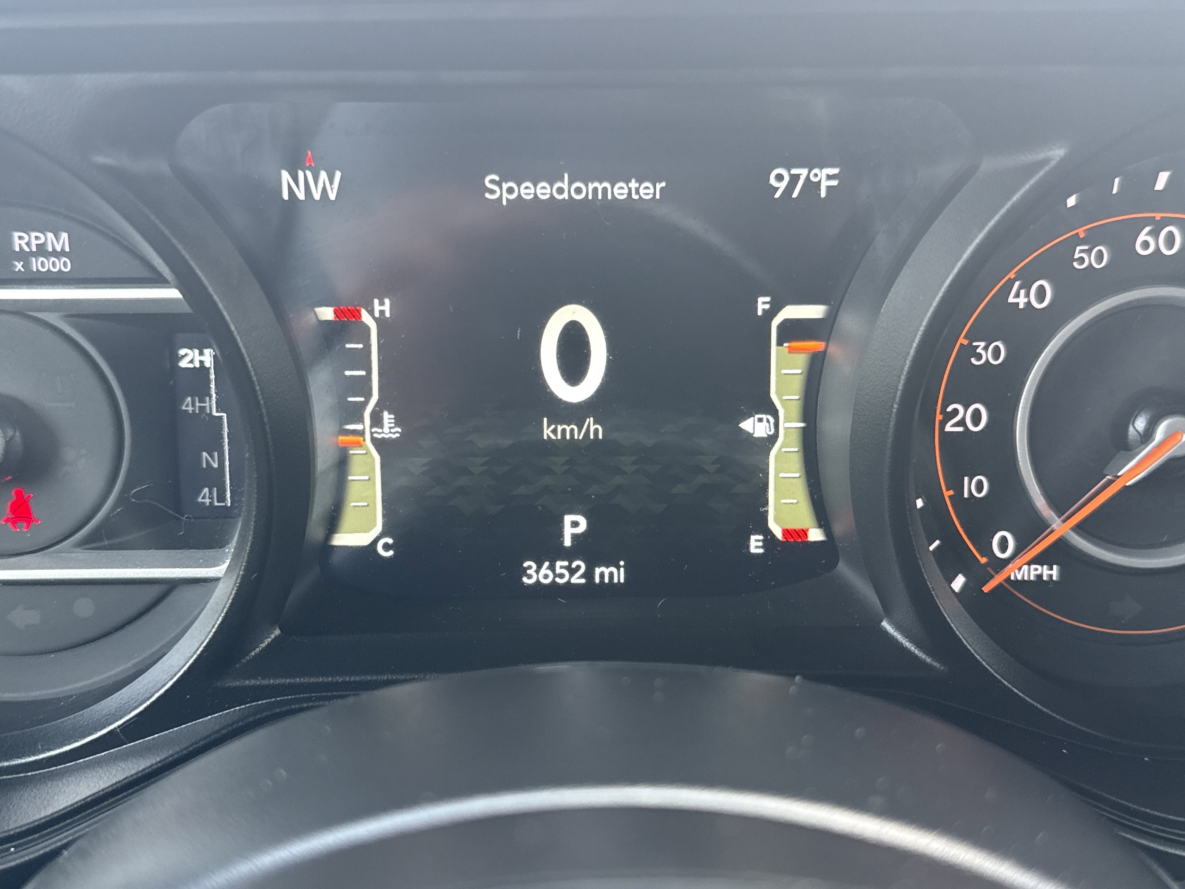 Used 2025 Jeep Gladiator Sport AWD/4WD image 15