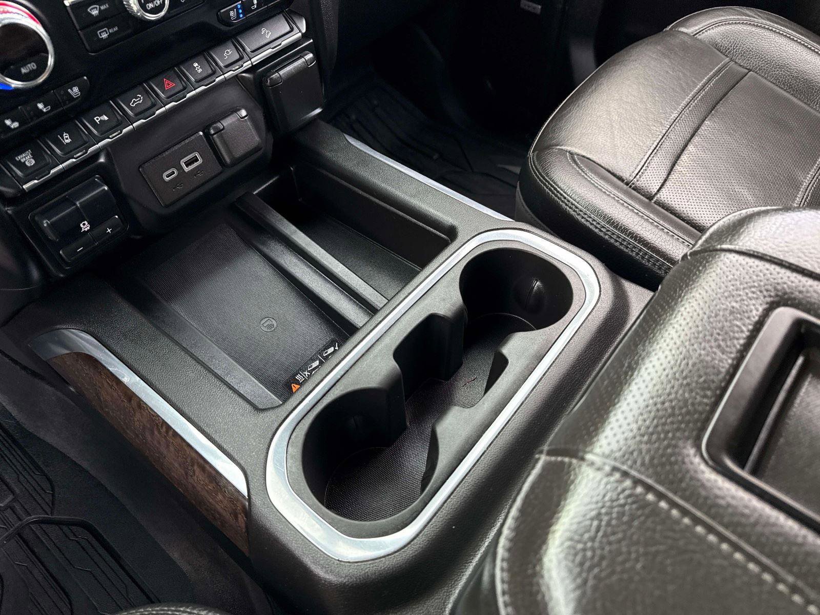 Used 2022 GMC Sierra 2500 Denali image 25