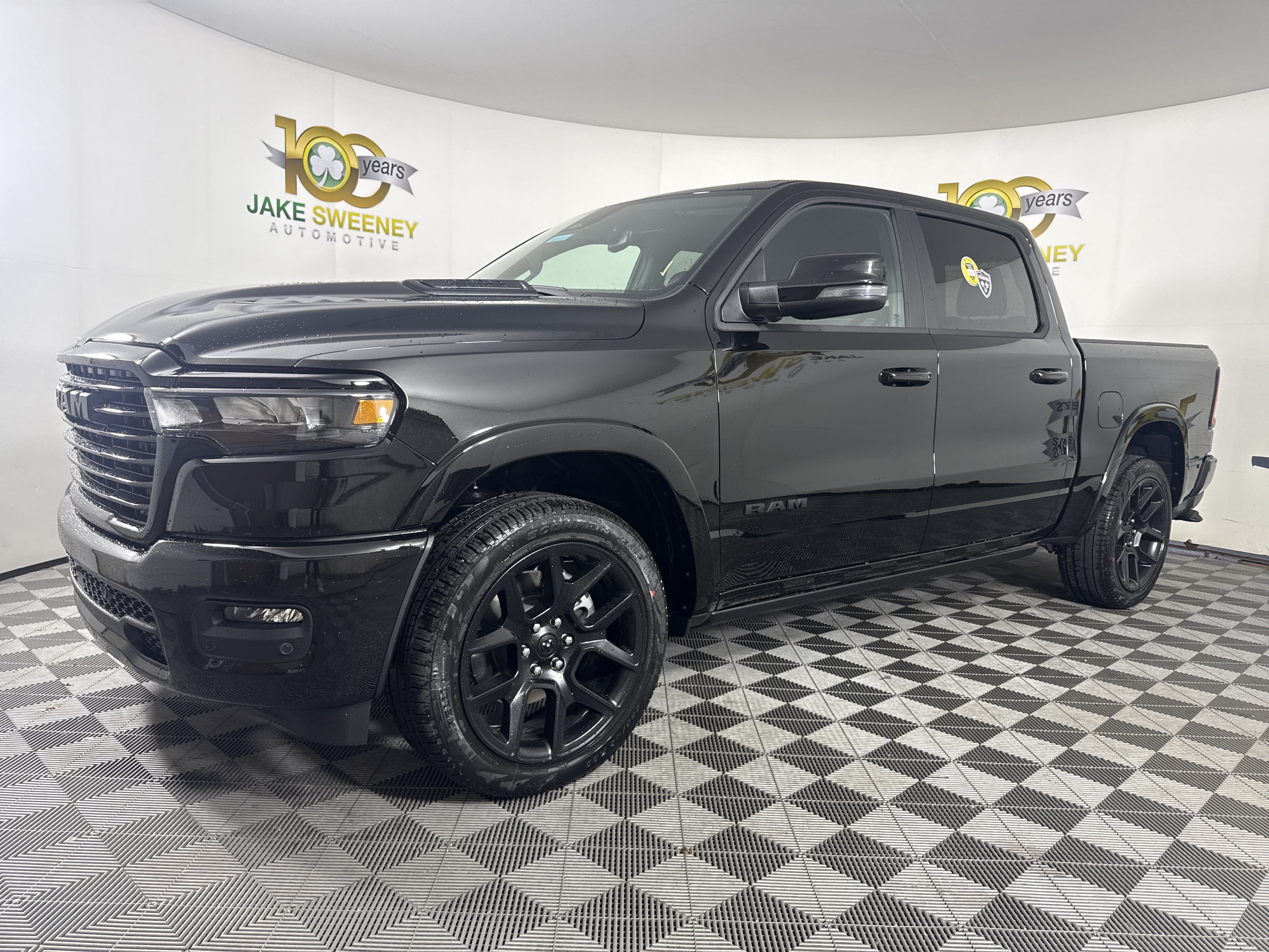 New 2027 RAM 1500 Laramie w/ Night Edition AWD/4WD image 4