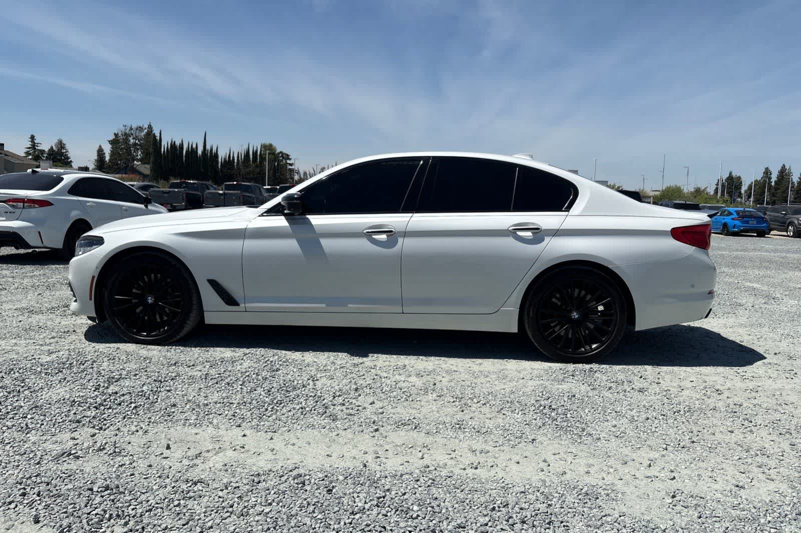 Used 2017 BMW 540i RWD image 6