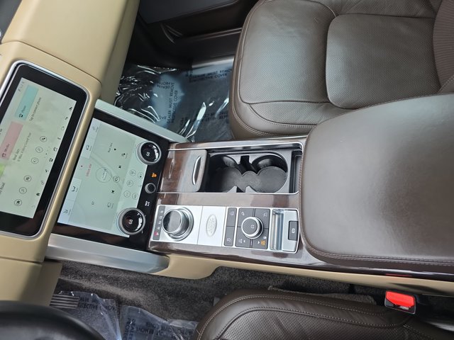 Used 2020 Land Rover Range Rover HSE AWD/4WD image 23