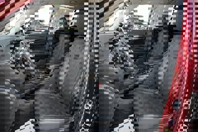 Used 2023 Buick Envision Essence image 19