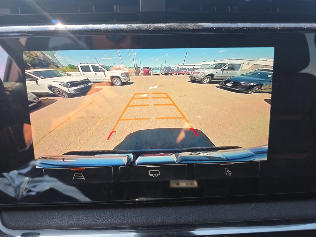 Used 2022 GMC Sierra 1500 AT4 w/ AT4 Preferred Package AWD/4WD image 25