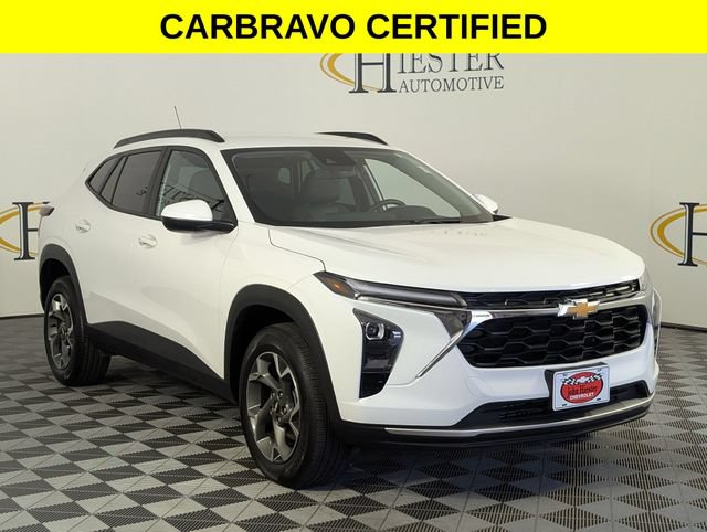 Certified 2025 Chevrolet Trax LT w/ LT Convenience Package FWD image 2