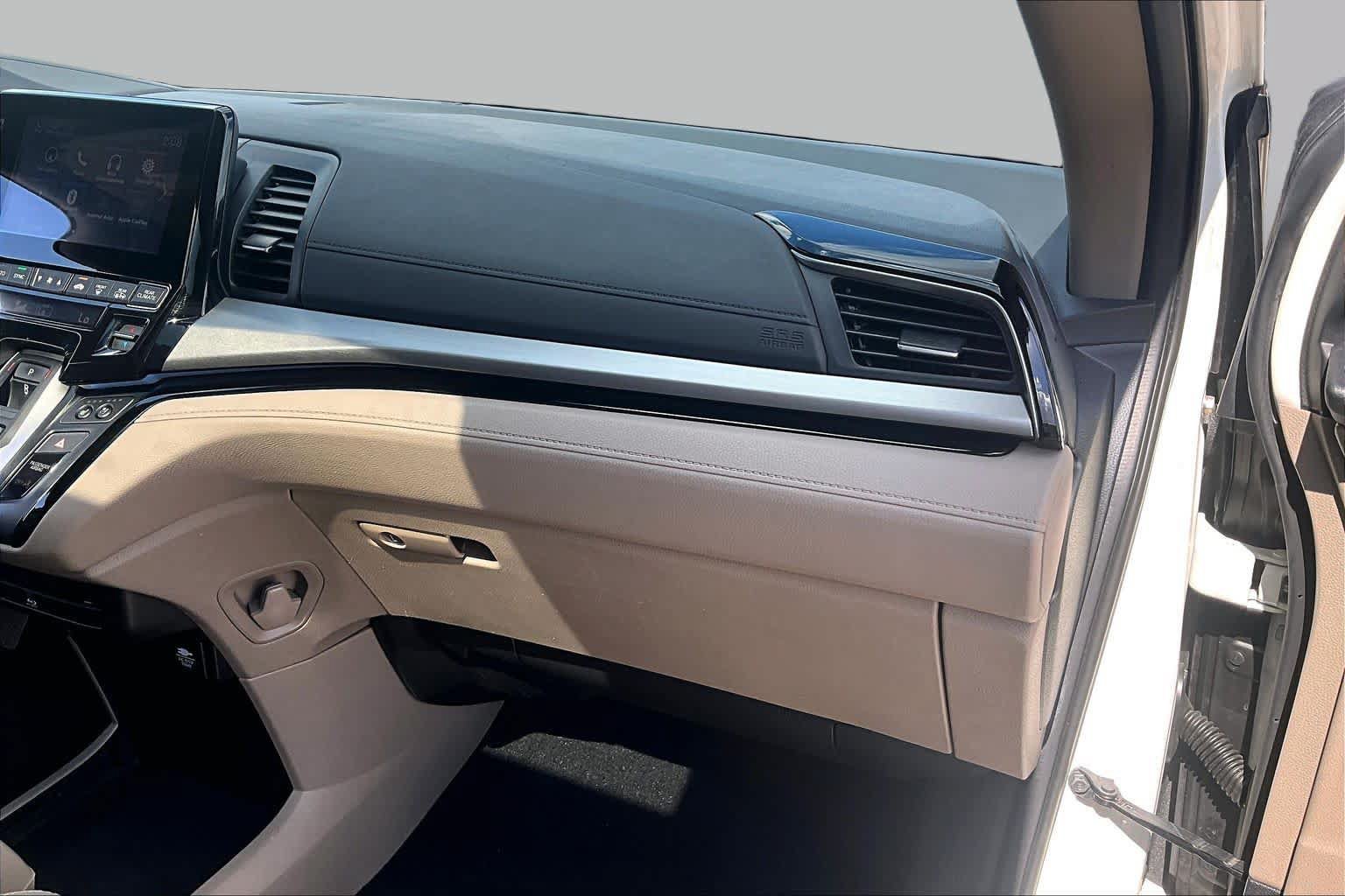 Used 2019 Honda Odyssey Elite image 19