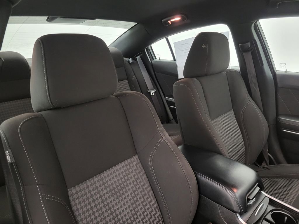 Used 2023 Dodge Charger SXT image 35
