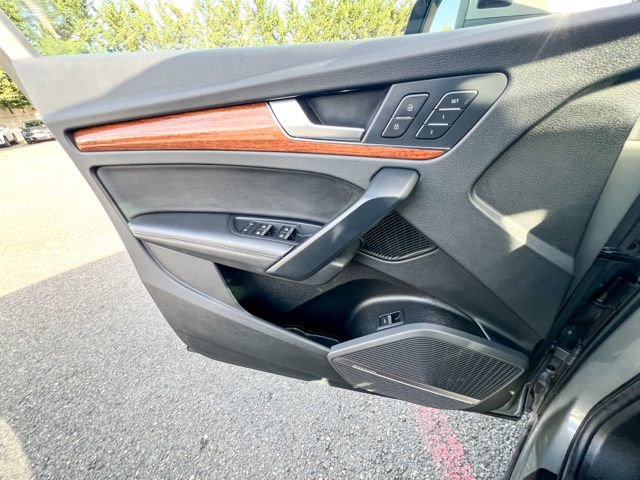 Used 2023 Audi Q5 2.0T Premium Plus image 18
