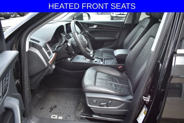 Used 2019 Audi Q5 2.0T Premium Plus w/ Premium Plus Package AWD/4WD image 4