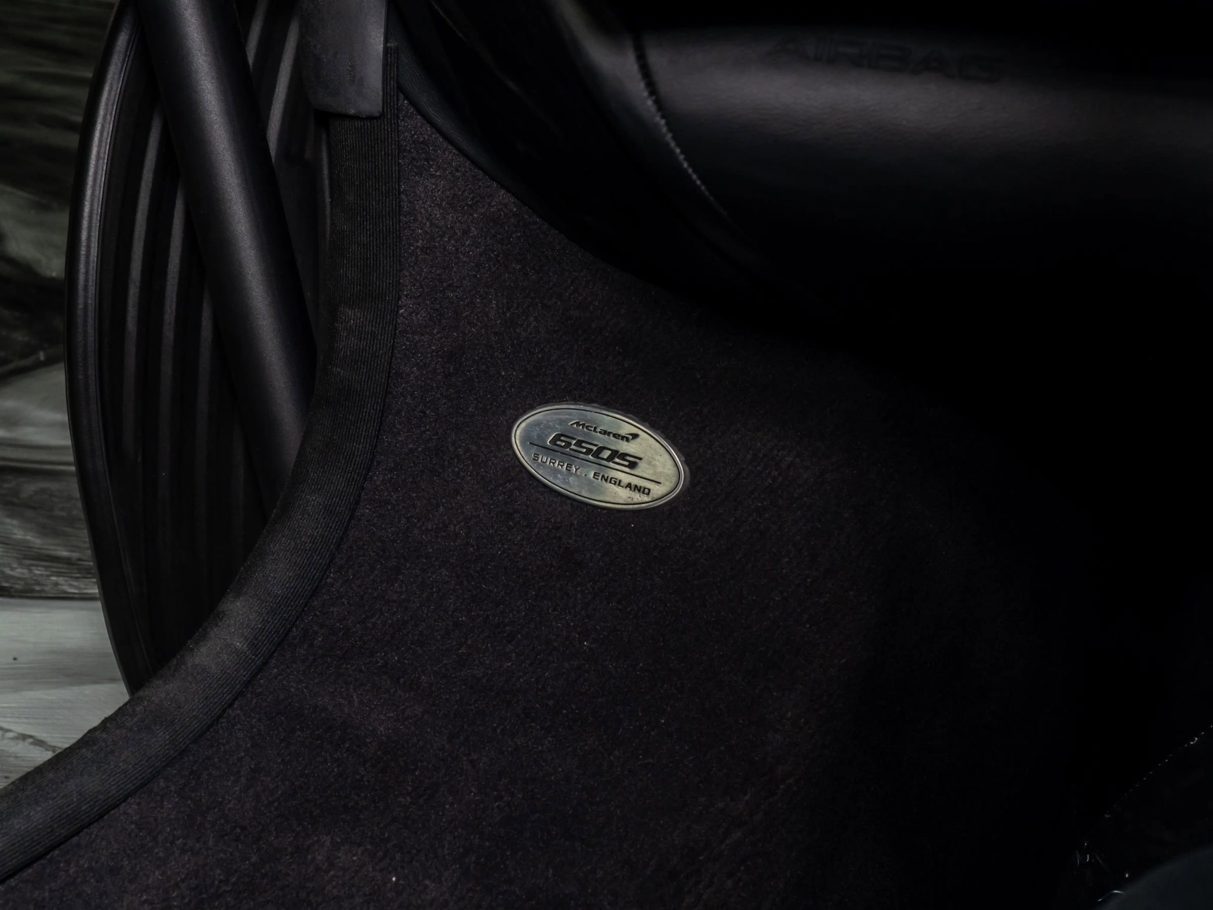 Used 2015 McLaren 650S Spider image 35