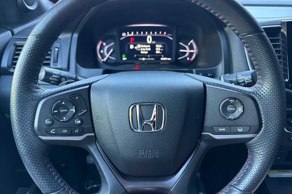 Certified 2023 Honda Passport TrailSport image 24