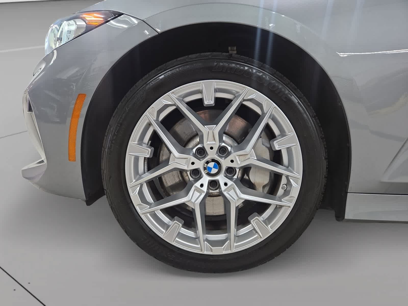 Used 2026 BMW 330i xDrive Sedan w/ Premium Package AWD/4WD image 9