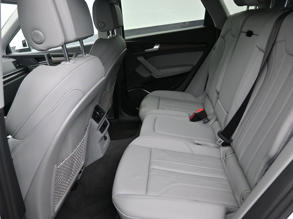 Used 2024 Audi Q5 2.0T Premium AWD/4WD image 13