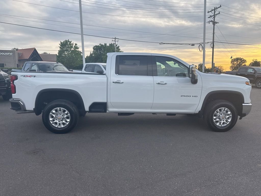 New 2026 Chevrolet Silverado 2500 LTZ w/ LTZ Convenience Package AWD/4WD image 6