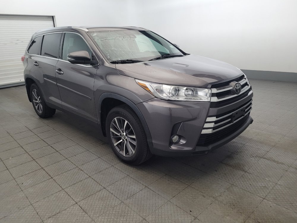Used 2019 Toyota Highlander XLE w/ Protection Package #3 AWD/4WD image 13