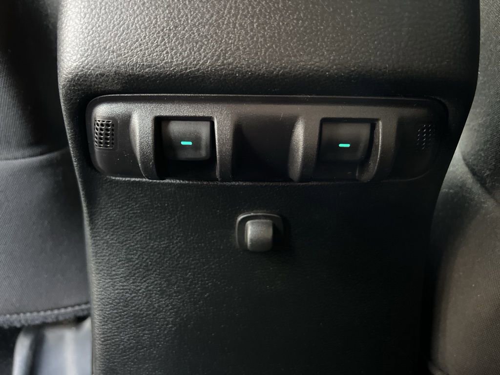 Used 2018 Jeep Wrangler Unlimited Sport S image 18