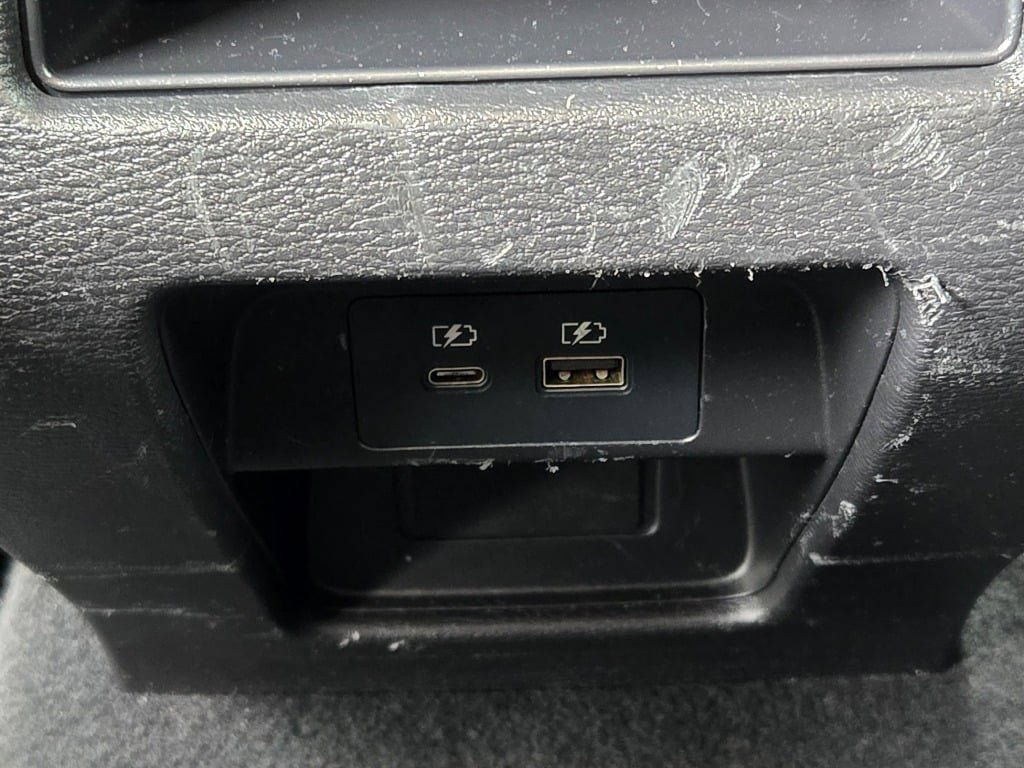 Used 2024 Mitsubishi Outlander SE FWD image 18