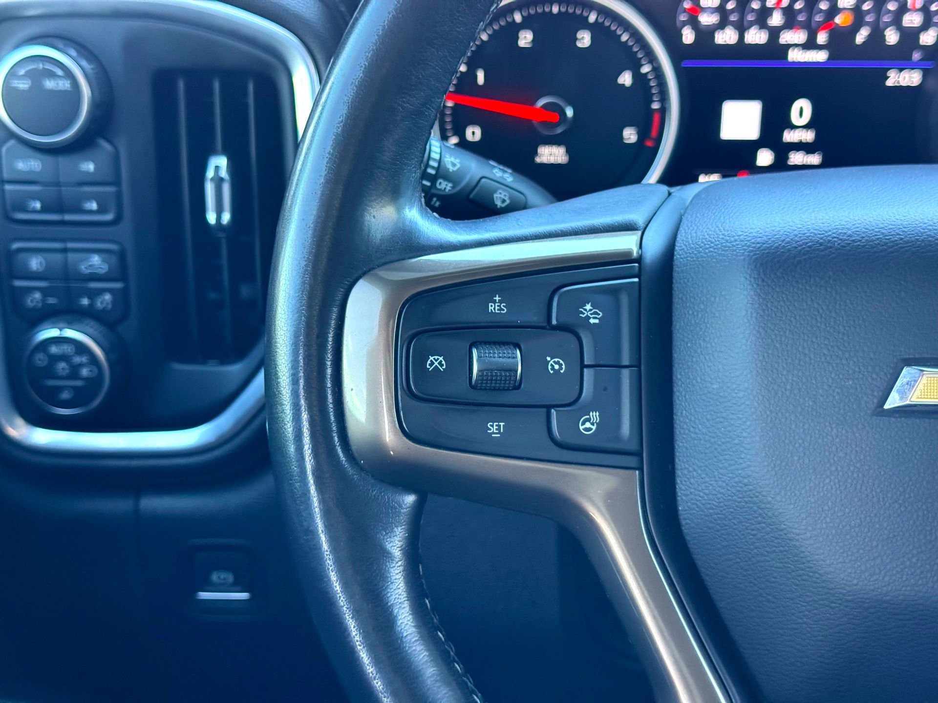 Used 2021 Chevrolet Silverado 2500 High Country w/ Z71 Off-Road Package image 26