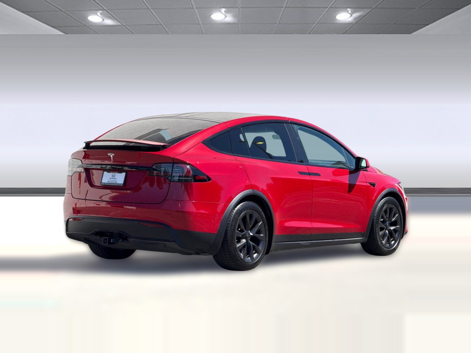 Used 2022 Tesla Model X image 8