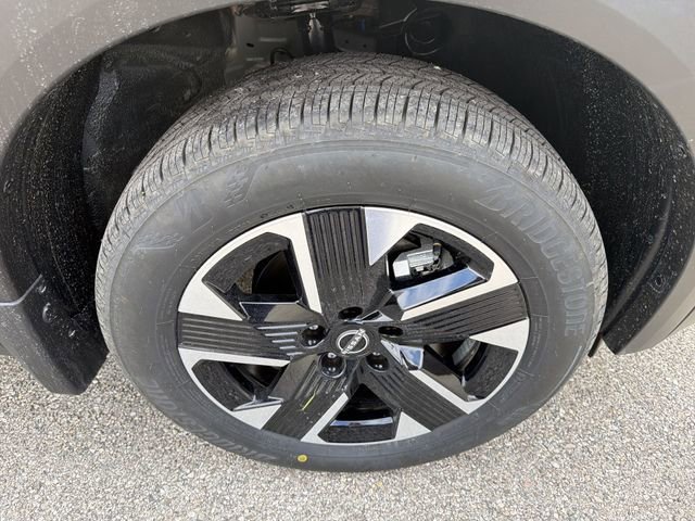 New 2026 Nissan Kicks SV w/ Cold Weather Package image 14
