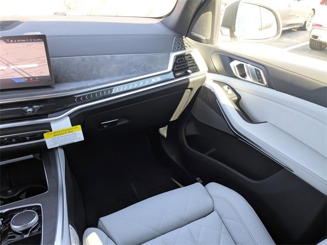 New 2026 BMW X5 xDrive40i w/ Climate Comfort Package image 18