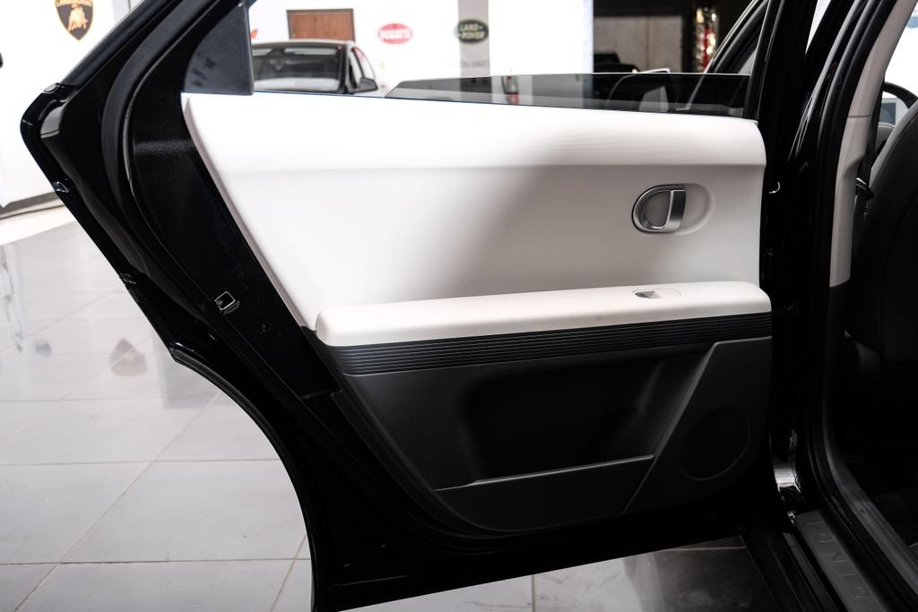 Used 2024 Hyundai Ioniq 5 SEL RWD image 53