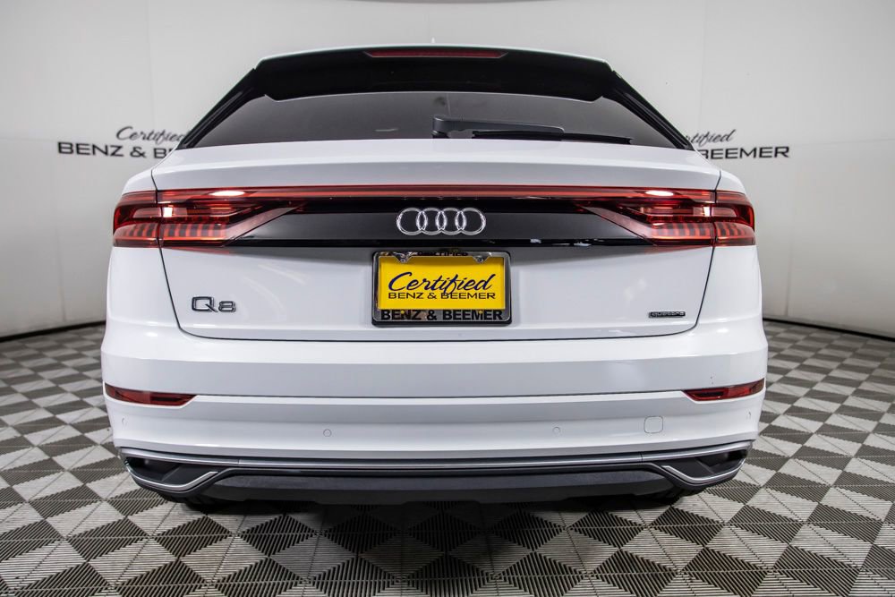 Used 2023 Audi Q8 Premium AWD/4WD image 5