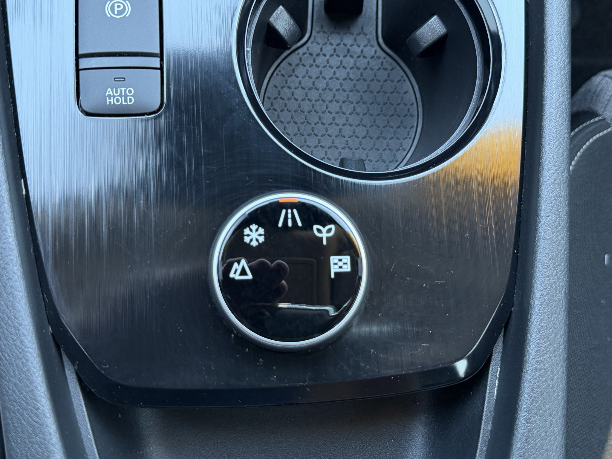 Used 2023 Nissan Rogue SV AWD/4WD image 13