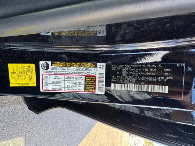 Used 2024 Toyota Grand Highlander Limited image 28