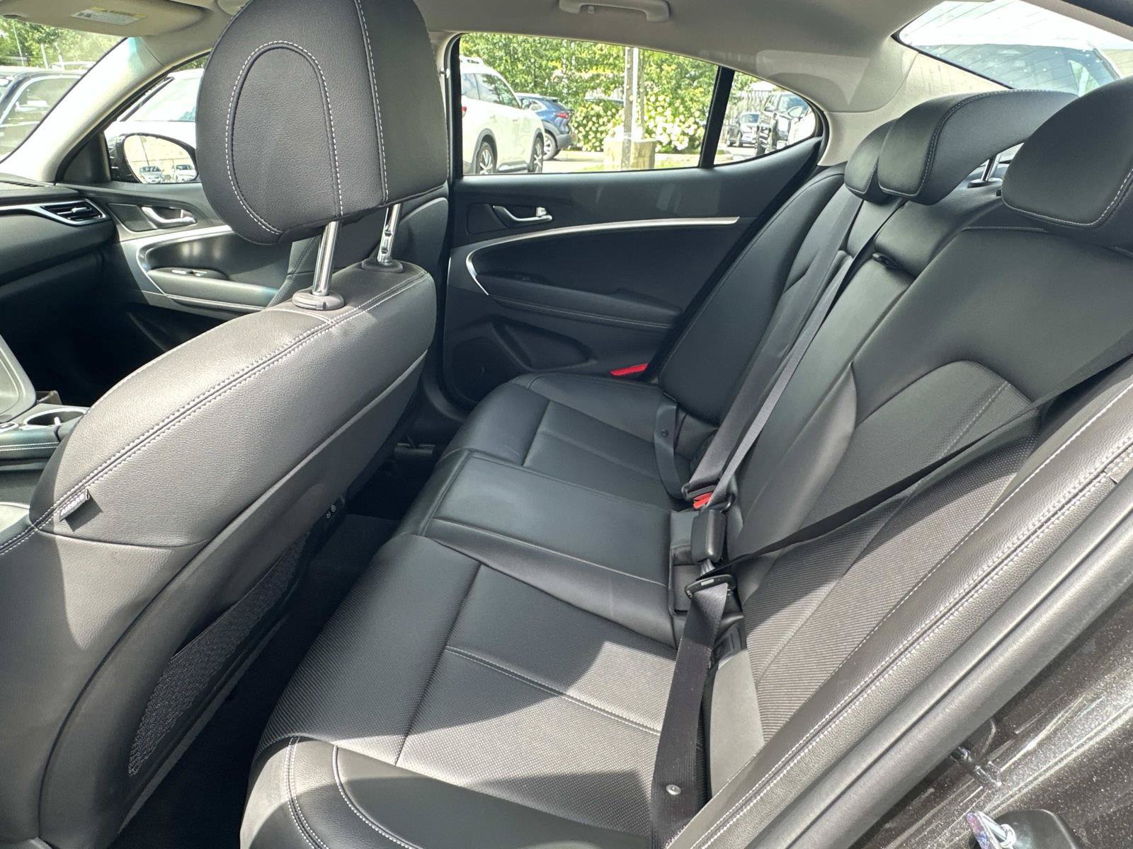 Used 2026 Genesis G70 2.5T RWD image 35