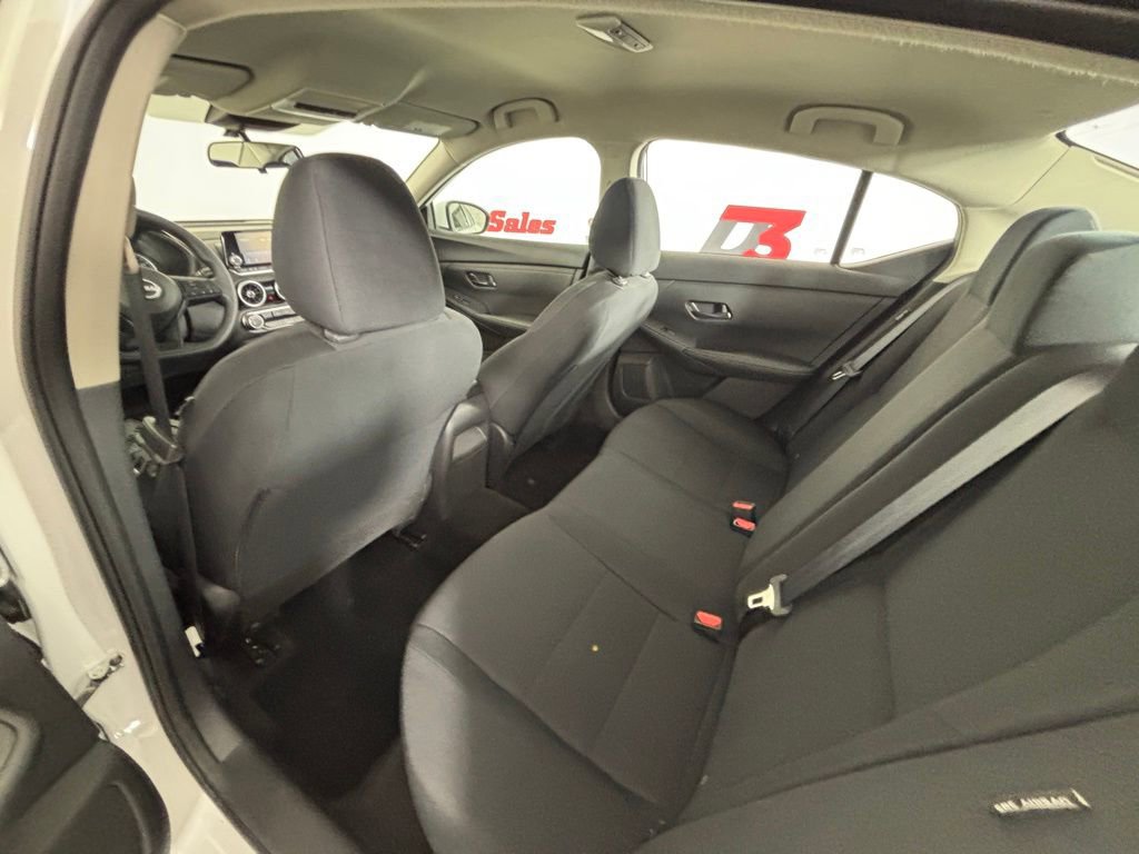 Used 2024 Nissan Sentra S image 30