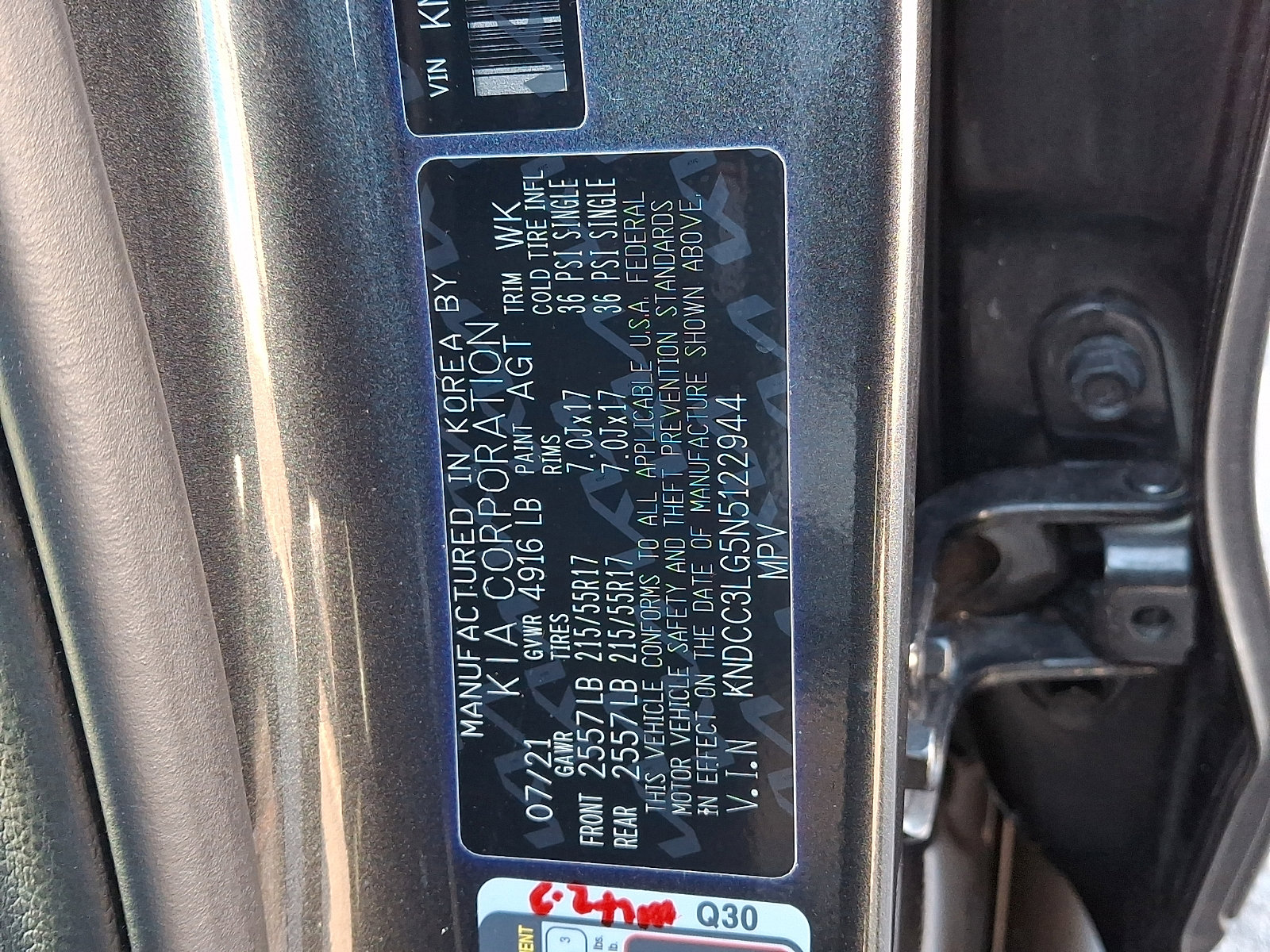 Certified 2022 Kia Niro EX image 20