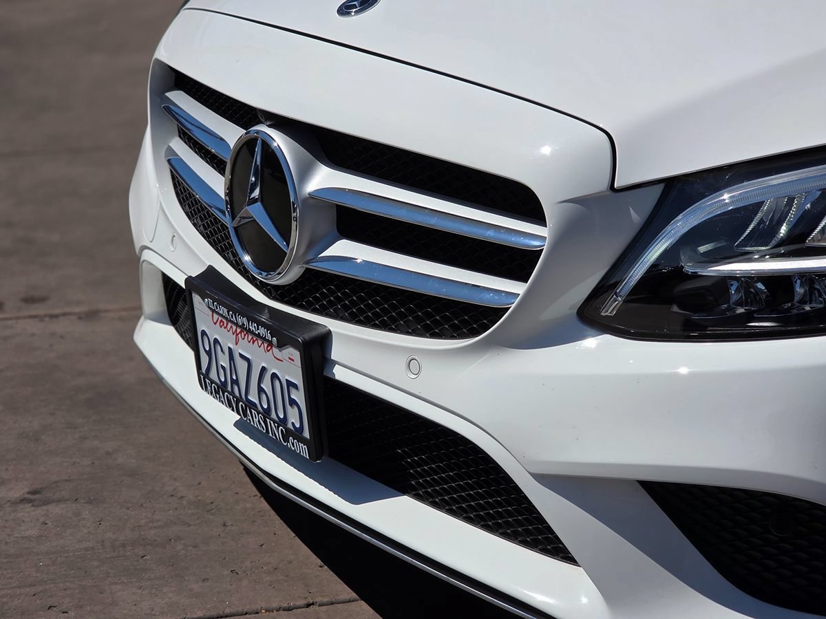 Used 2020 Mercedes-Benz C 300 Sedan image 7