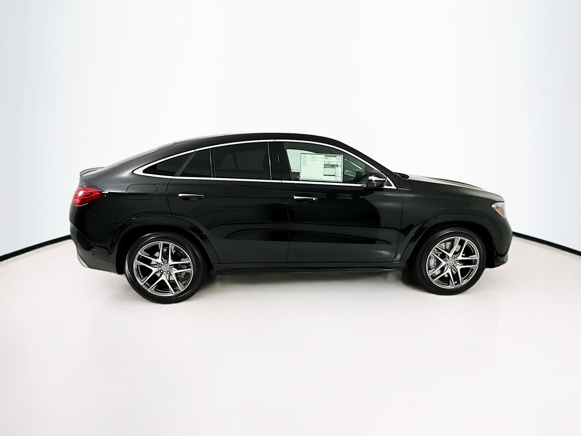 New 2026 Mercedes-Benz GLE 53 AMG 4MATIC Coupe image 9
