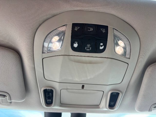 Used 2019 Chrysler Pacifica Touring-L Plus FWD image 15